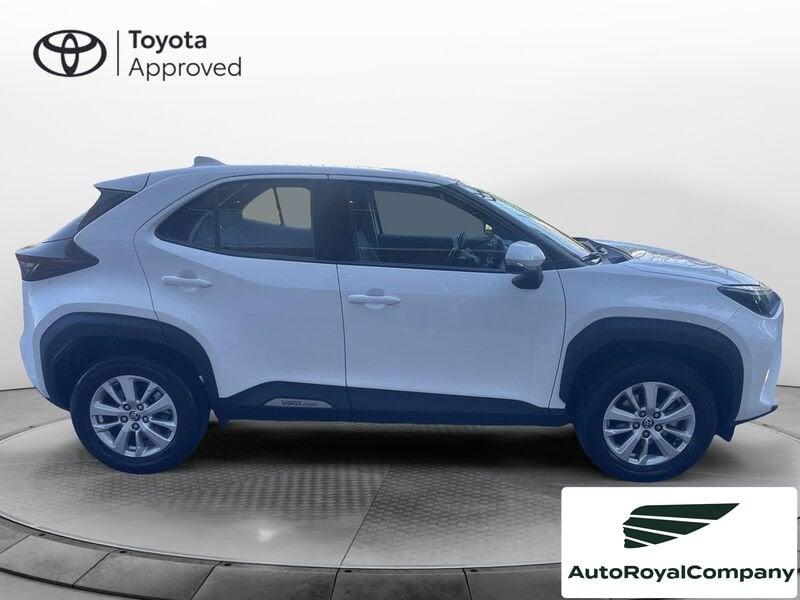 Toyota Yaris Cross 1.5 Hybrid 5p. Business IVA ESPOSTA