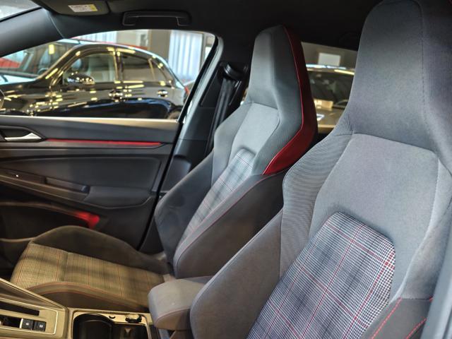 VOLKSWAGEN Golf 2.0 TSI DSG GTI