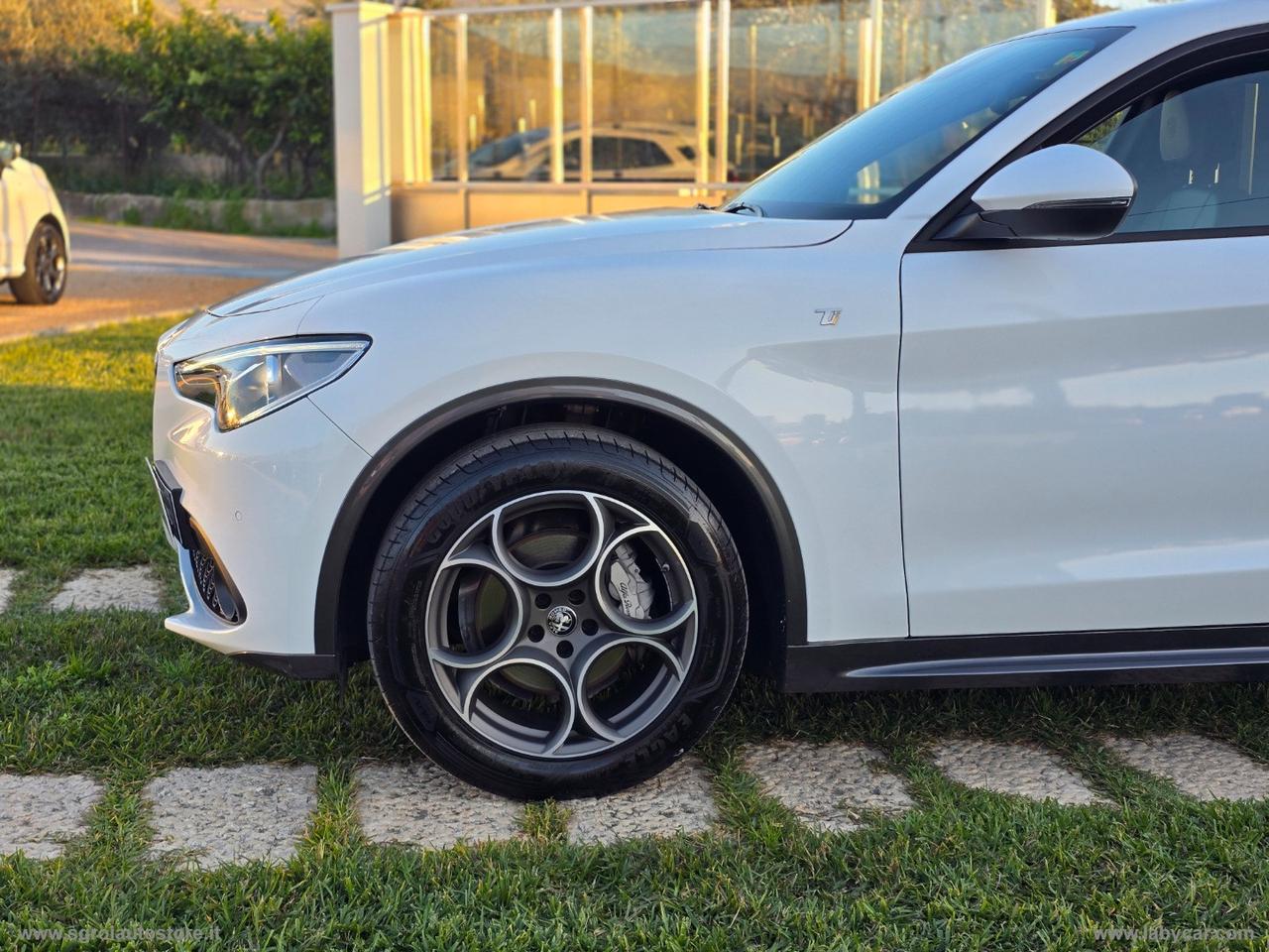 ALFA ROMEO Stelvio 2.2 T.diesel 210 CV AT8 Q4 Ti