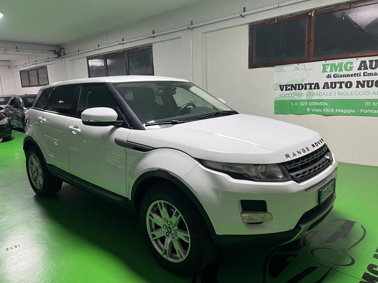 Land Rover Range Evoque 2.2 TD4 5p. Pure