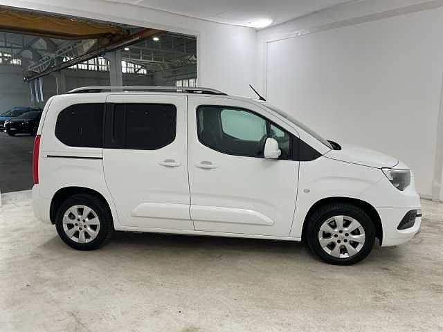 Opel Combo Life life m1 1.5d 130cv innovation s&s l1h1 at8