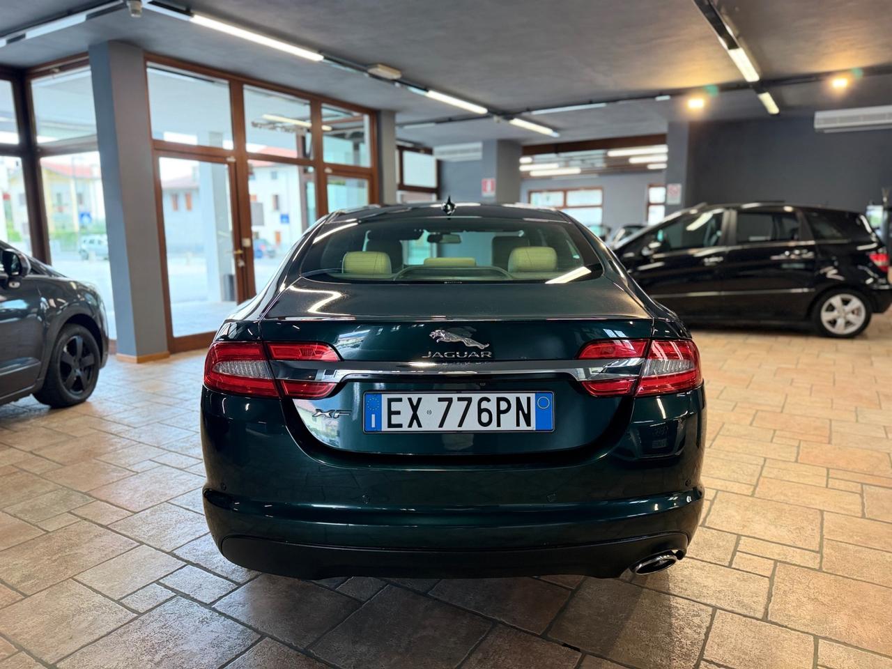 Jaguar XF 2.2 D 200 CV Business Edition