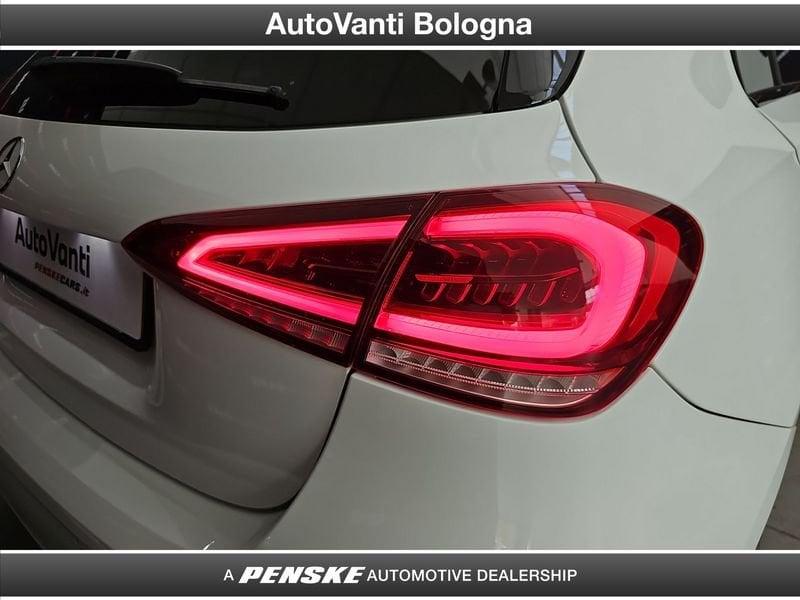 Mercedes-Benz Classe A Berlina A 200 d Automatic Premium