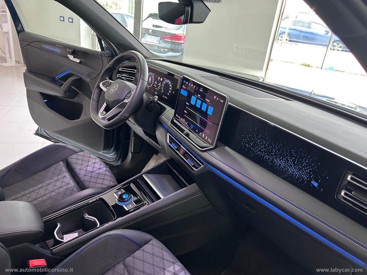 VOLKSWAGEN Tiguan 2.0 TDI 150 CV DSG R-Line