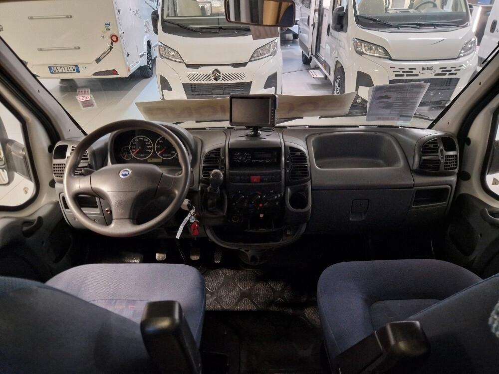 CAMPER MCLOUIS LAGAN 420