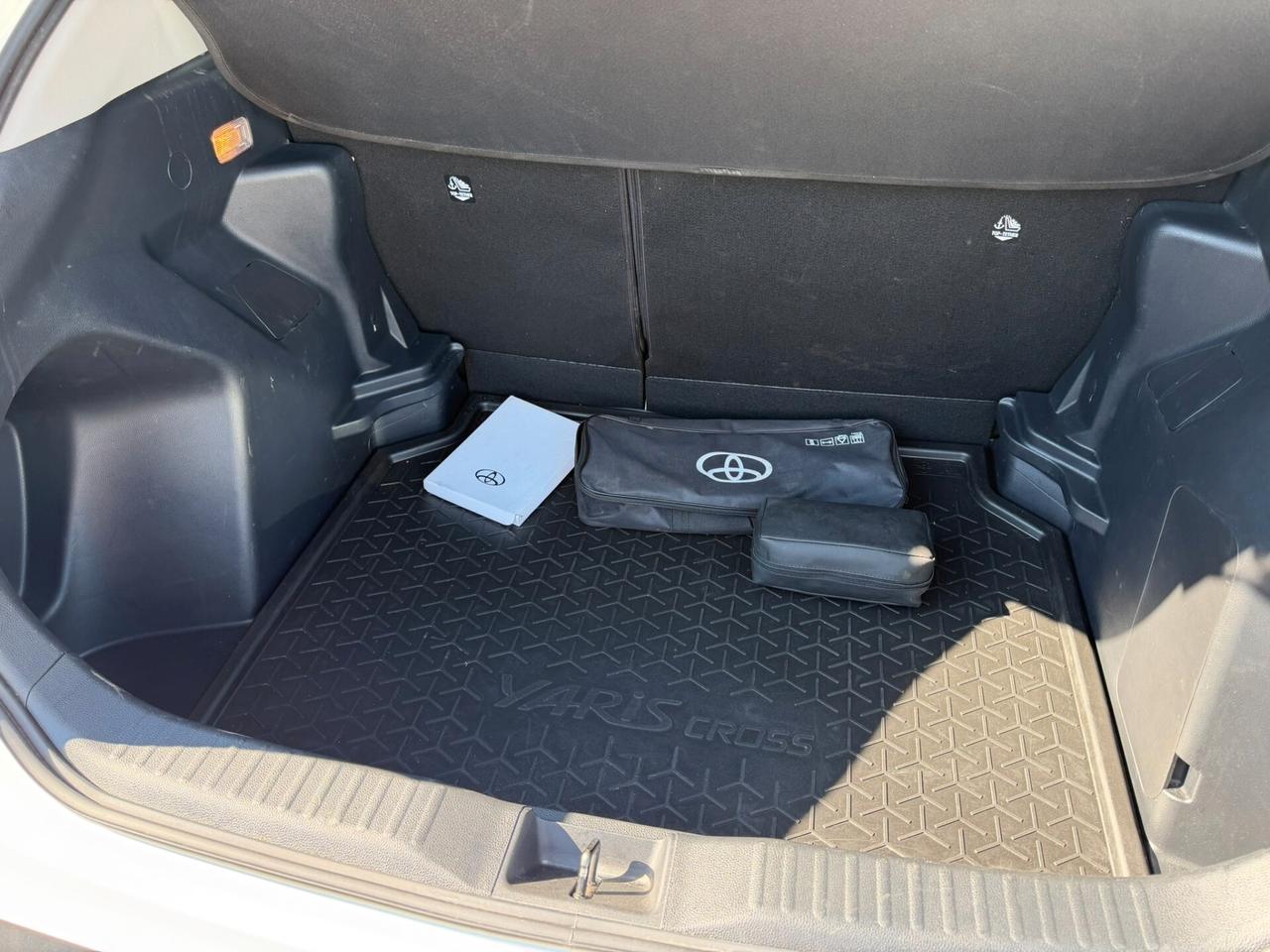 Toyota Yaris Cross 1.5 Hybrid 5p. E-CVT Active - UNIPRO -