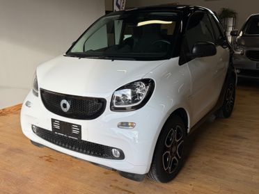 Smart ForTwo CABRIO 1.0 71CV PASSION TWINAMIC LED UNIPRO