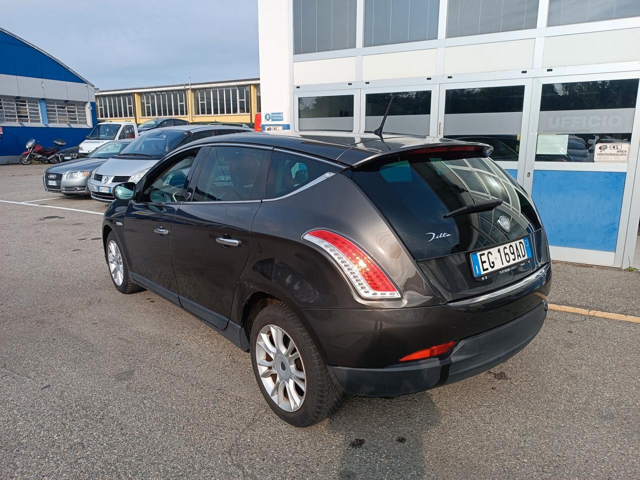 Lancia Delta 1.6 MJT DPF Oro