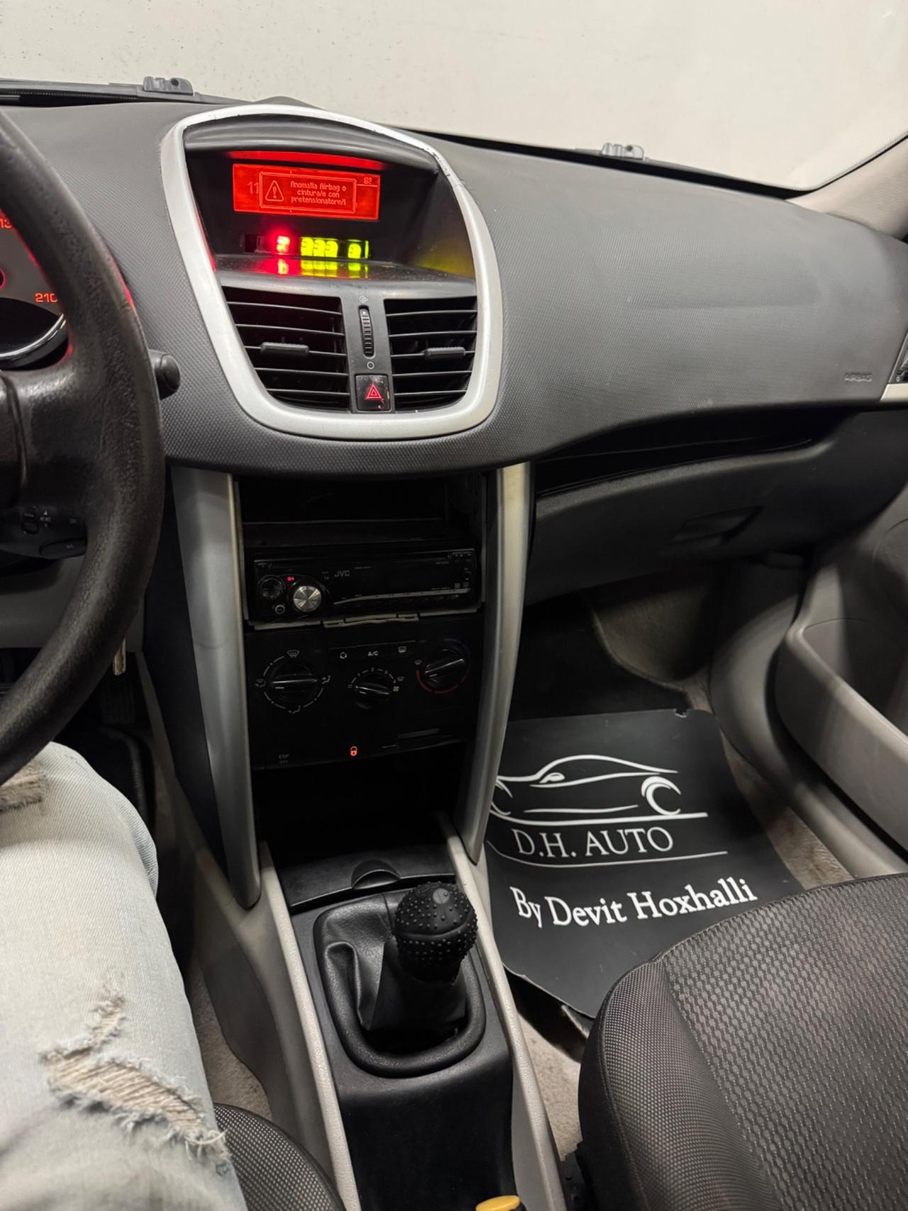 Peugeot 207 1.6 HDi 90CV 5p. XT