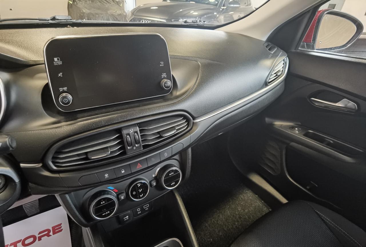 Fiat Tipo 1.3 Mjt SW LOUNGE