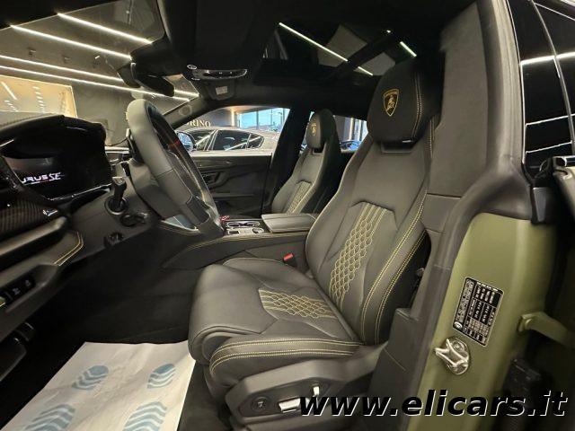 LAMBORGHINI Urus 4.0 SE