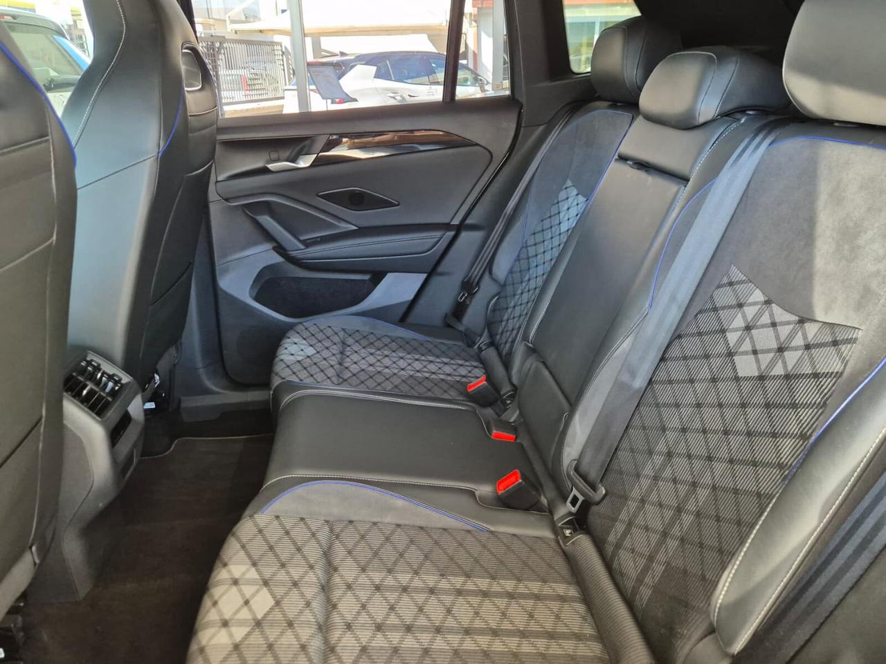 Volkswagen Tiguan R-Line TDI 150 CV DSG