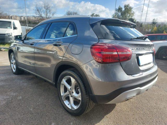 MERCEDES-BENZ GLA 200 d Automatic
