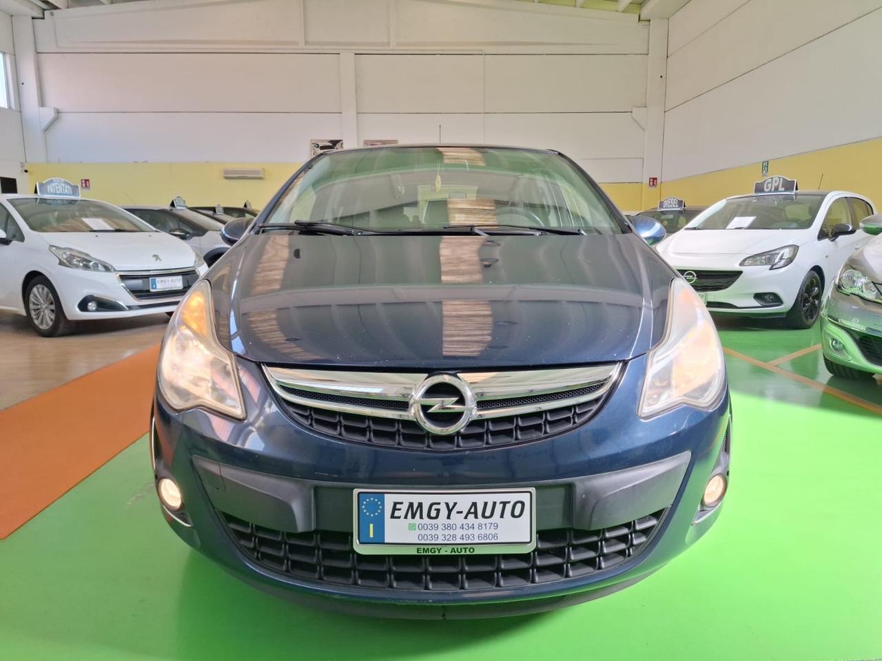 Opel Corsa 1.2benzina, 5 porte NEO PATENTATI