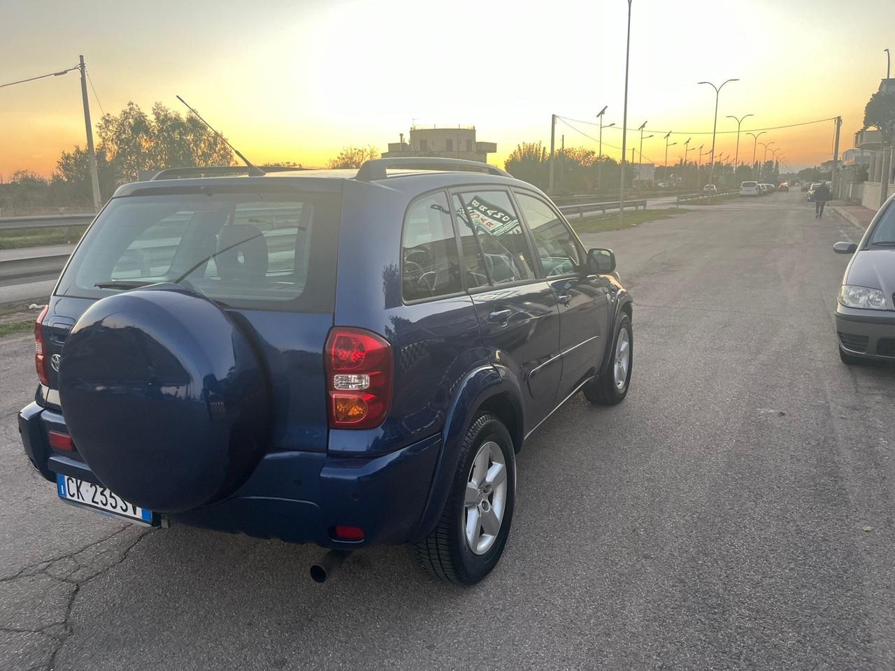 Toyota RAV 2.0 Tdi D-4D cat 5 porte 2004