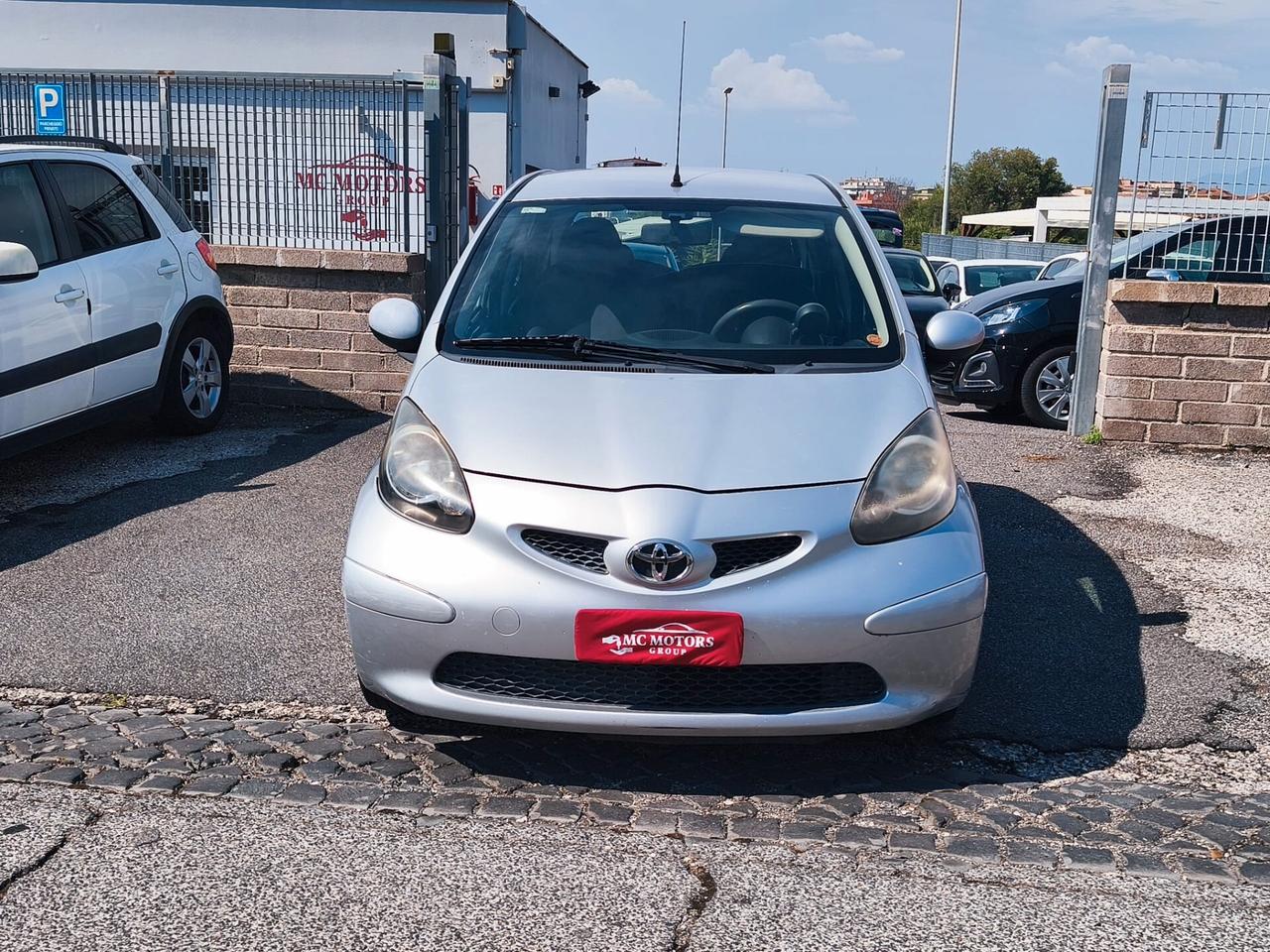 Toyota Aygo 1.0 12V VVT-i 5 porte Sol