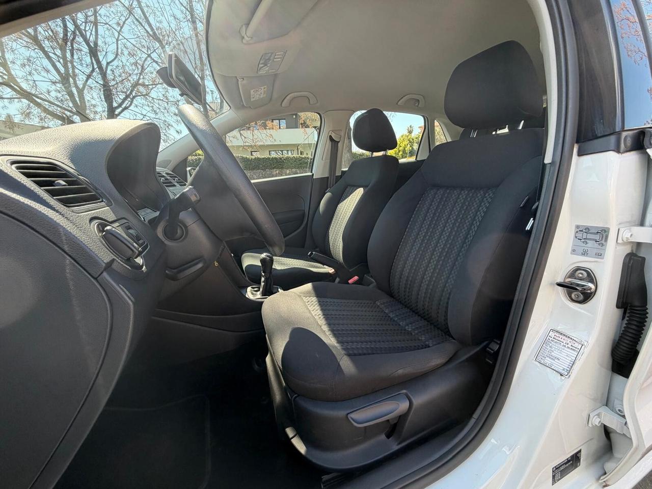 Volkswagen Polo 1.4 TDI 75cv PER NEOPATENTATI