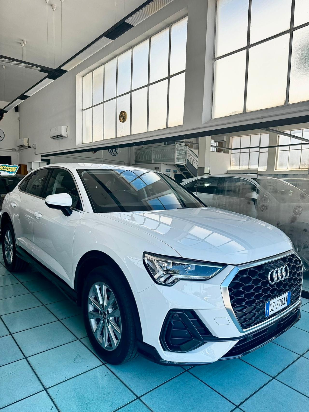 Audi Q3 SPB 35 TDI S tronic Business Plus
