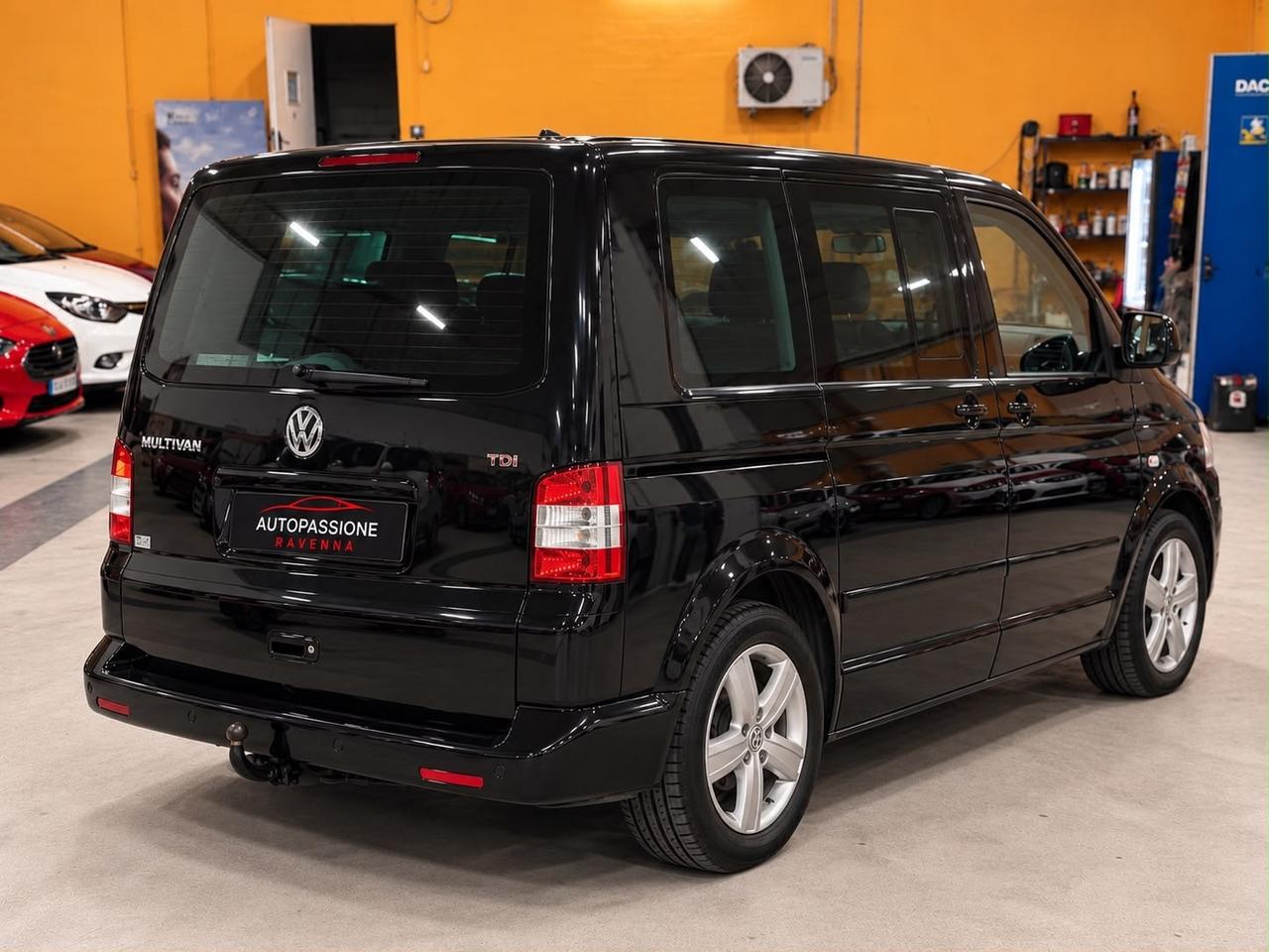 Volkswagen Multivan 2.5 TDI/174CV Tiptr.Highline