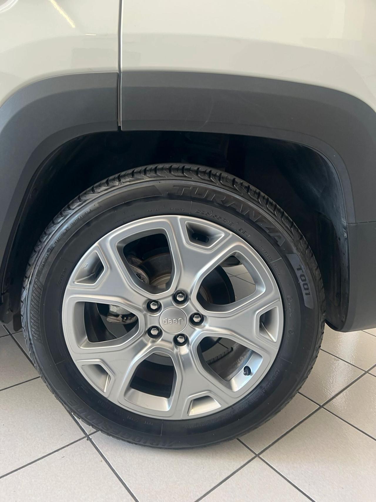 Jeep Renegade 1.3 T4 DDCT Limited