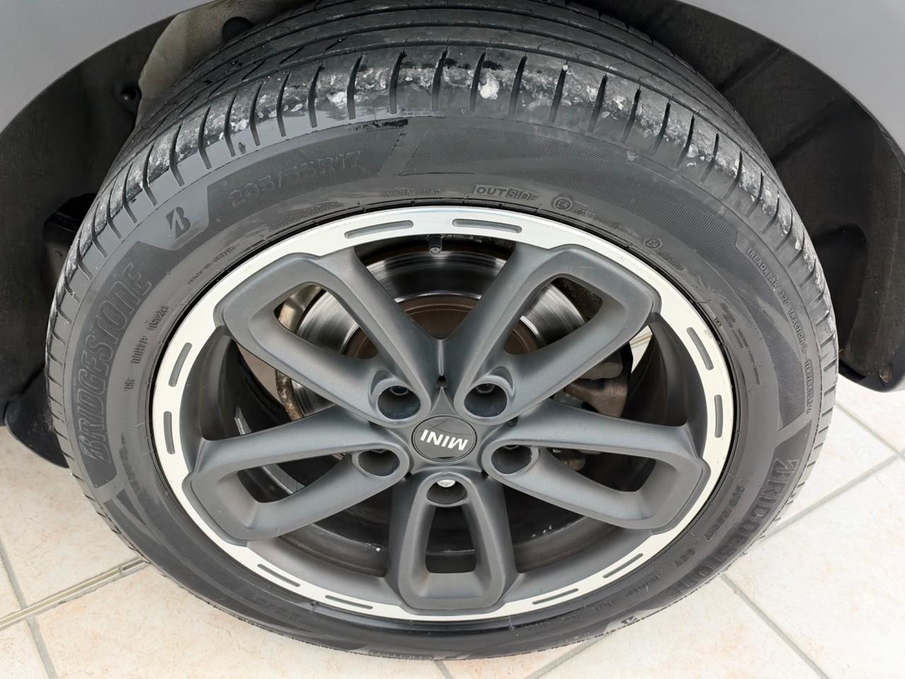 Mini Countryman Cooper D 1.6 Neopatentati