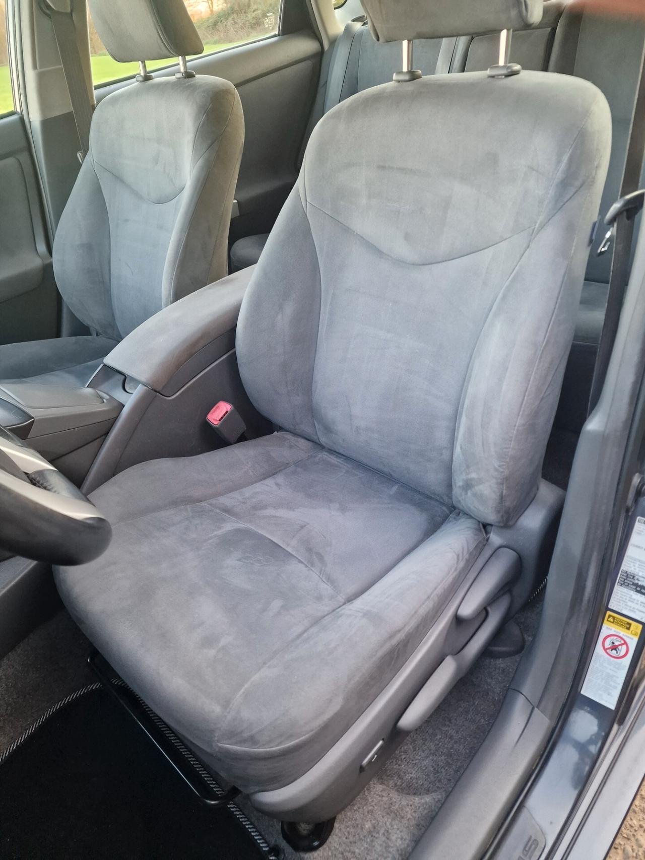 Toyota Prius 1.5i Hybrid