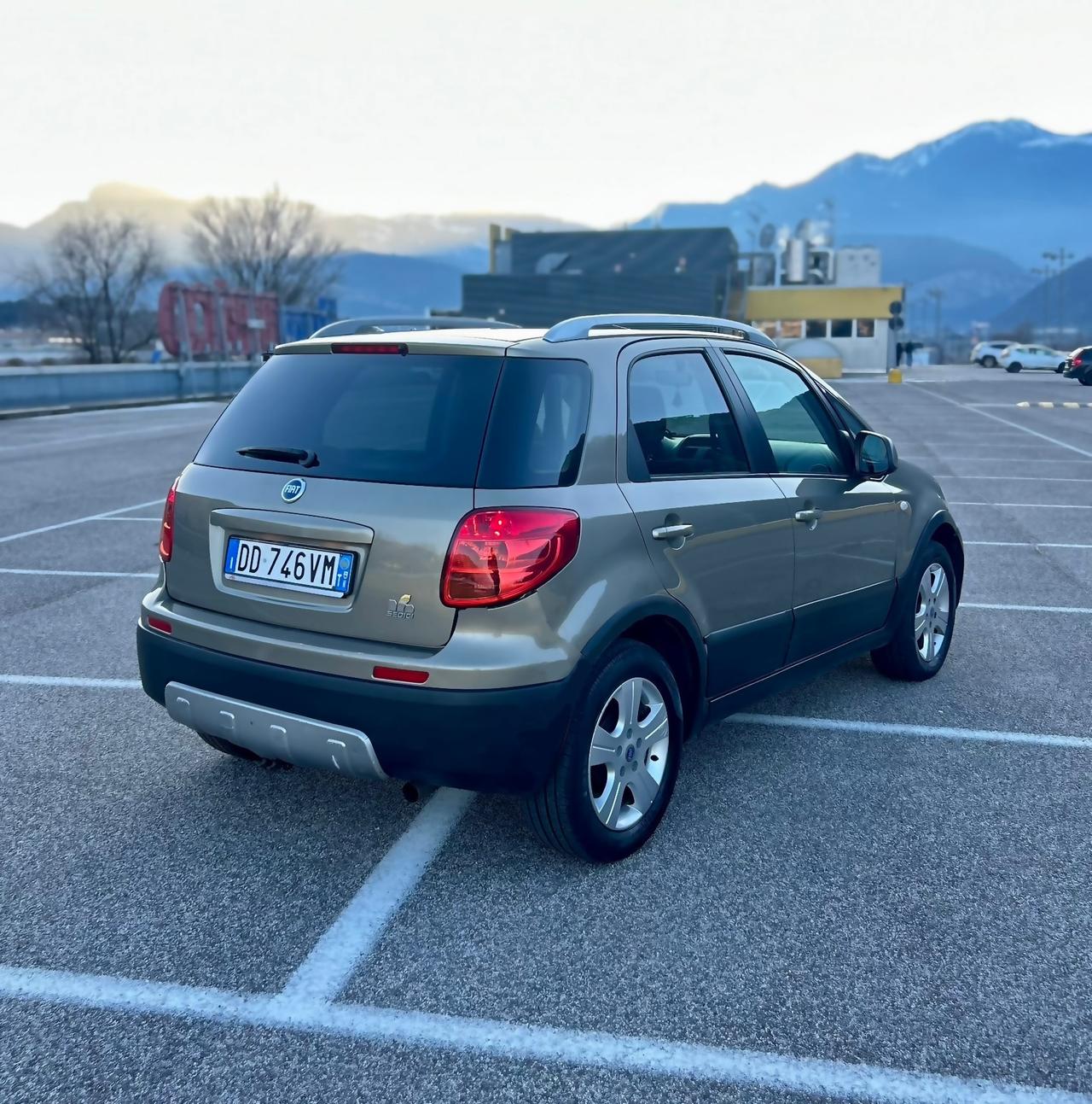 Fiat Sedici 1.9 MJT 4x4 Dynamic Neopatentati