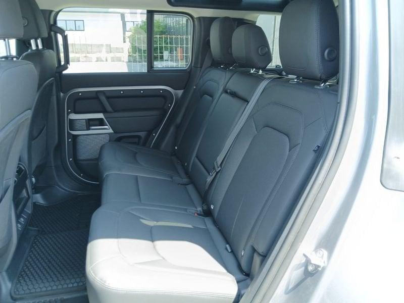 Land Rover Defender 110 3.0D I6 200 CV AWD Auto SE N1