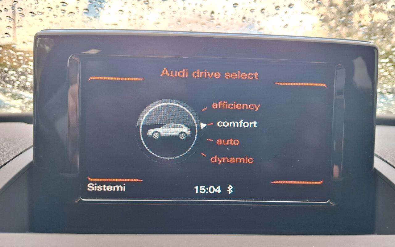 Q3 2.0 TDI 150 CV Sline
