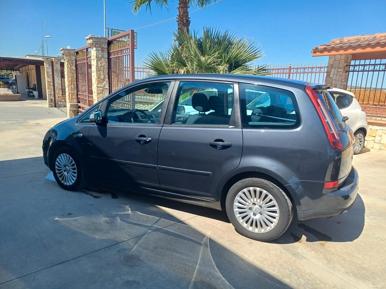 Ford C-Max 1.6 TDCi 90 CV Titanium