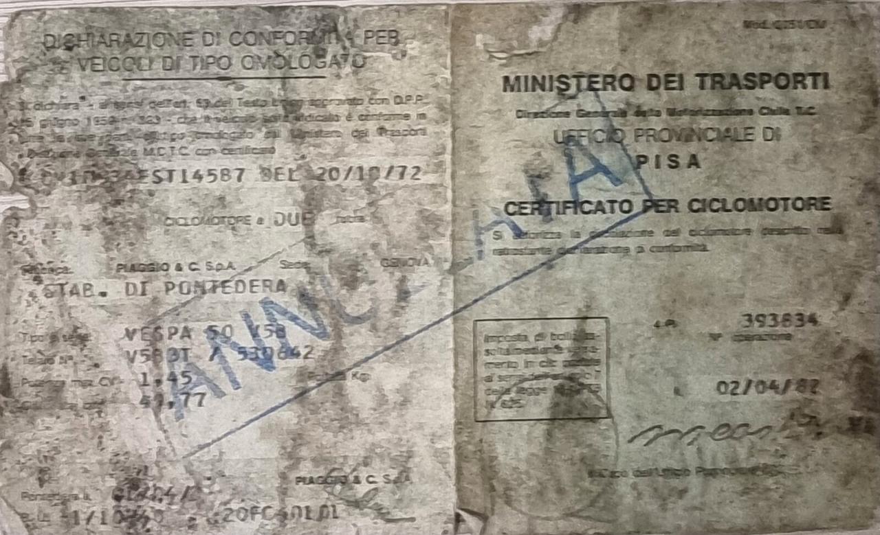 Piaggio Vespa 50 Special serie V5B3T 1982