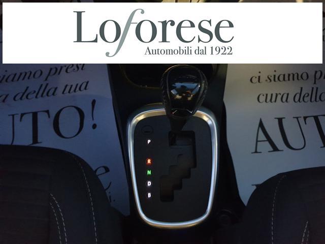 TOYOTA Yaris 1.5 Hybrid 5 porte Business