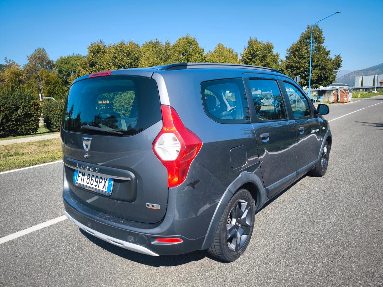 DACIA LODGY G.P.L.- 7 POSTI – KM 118000-OK NEOPATENTATI