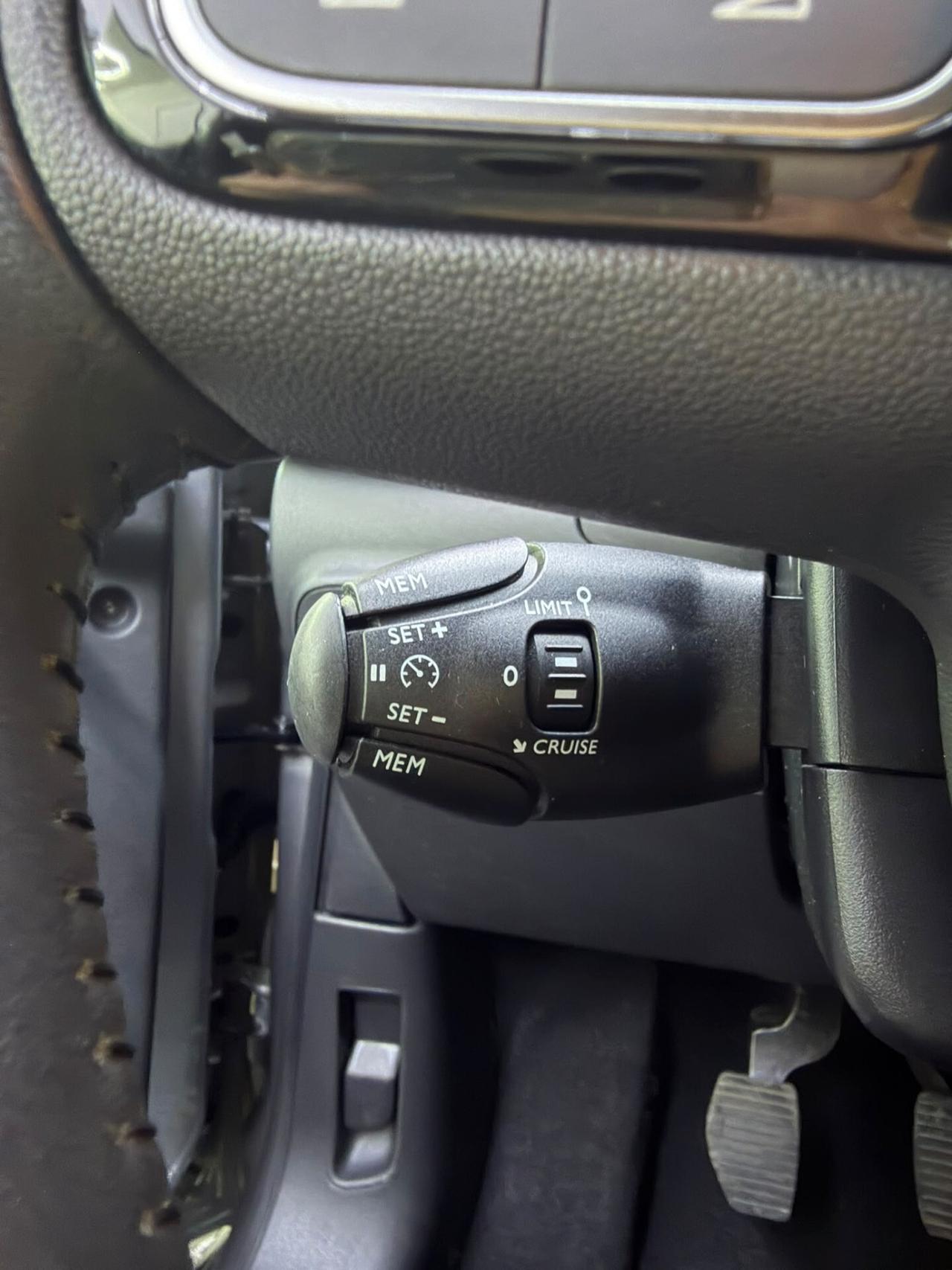 Citroen C3 PureTech 1.2 Benzina 110 cv S&S Shine