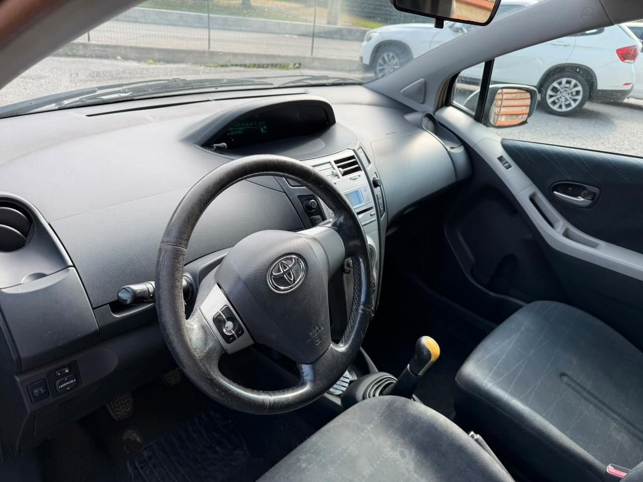 Toyota Yaris 1.3 3 porte Sol