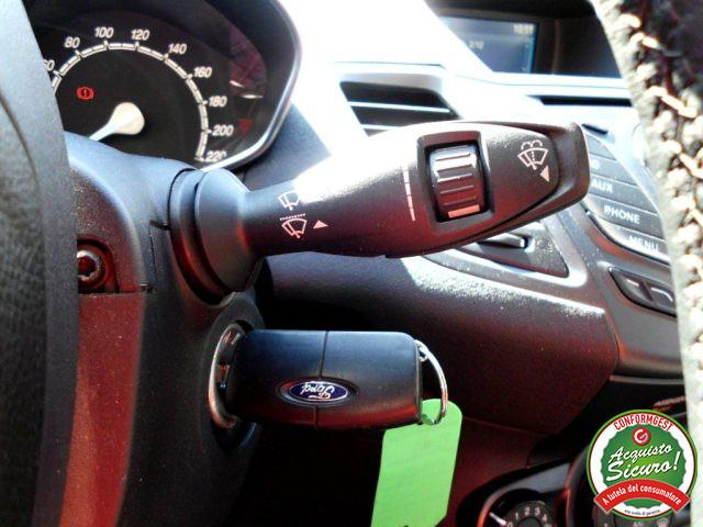 FORD Fiesta 1.5 TDCi 75CV 5P Business N1