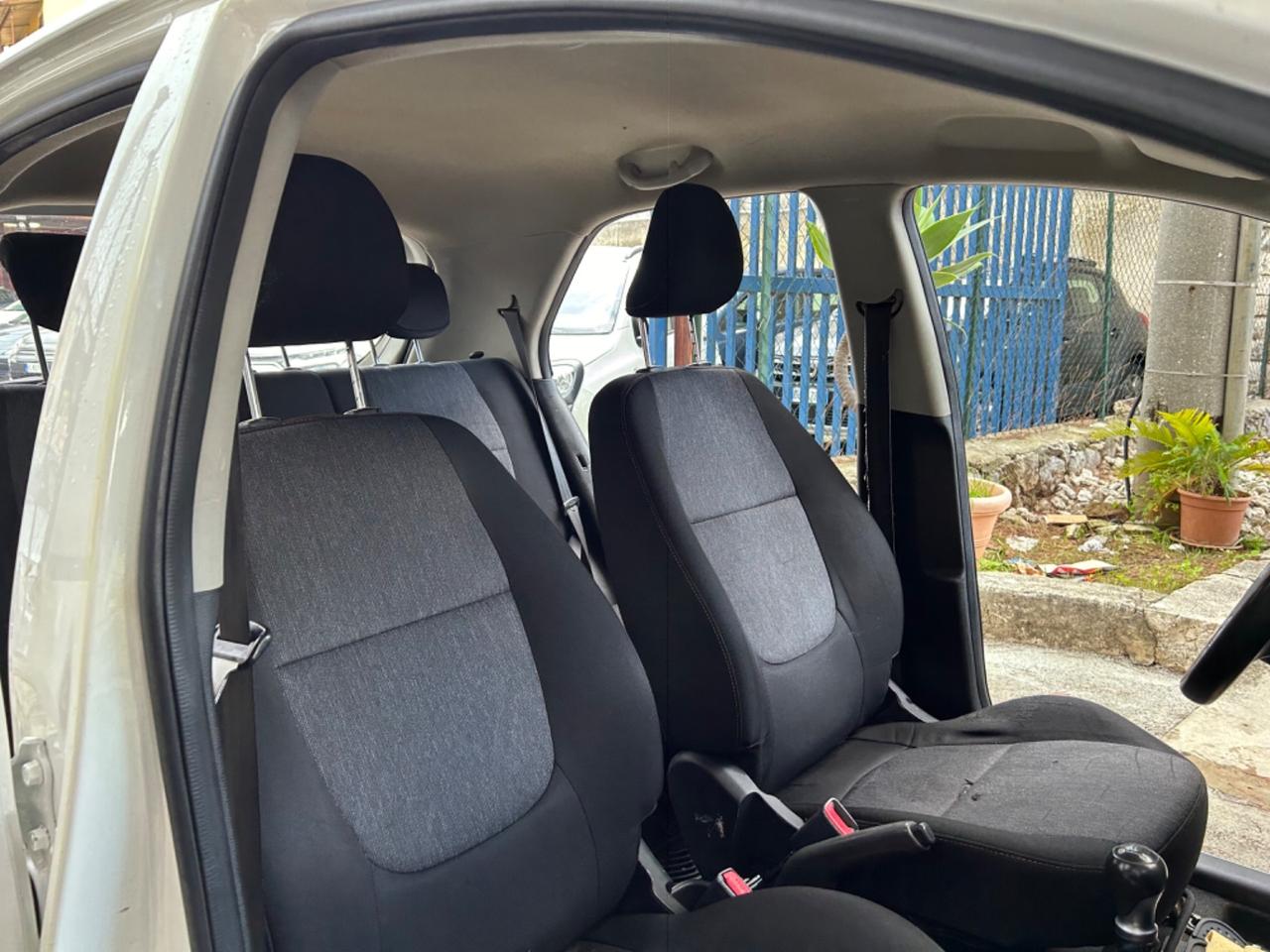 Kia Picanto 1.0 12V 5 porte Style