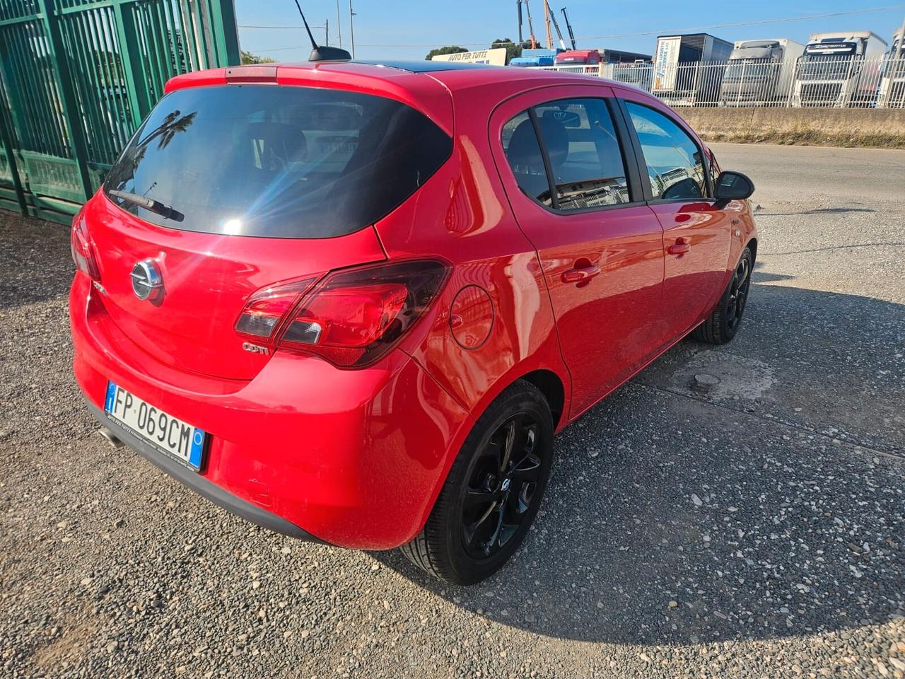 Opel Corsa 1.3 CDTI 5 porte Black Edition