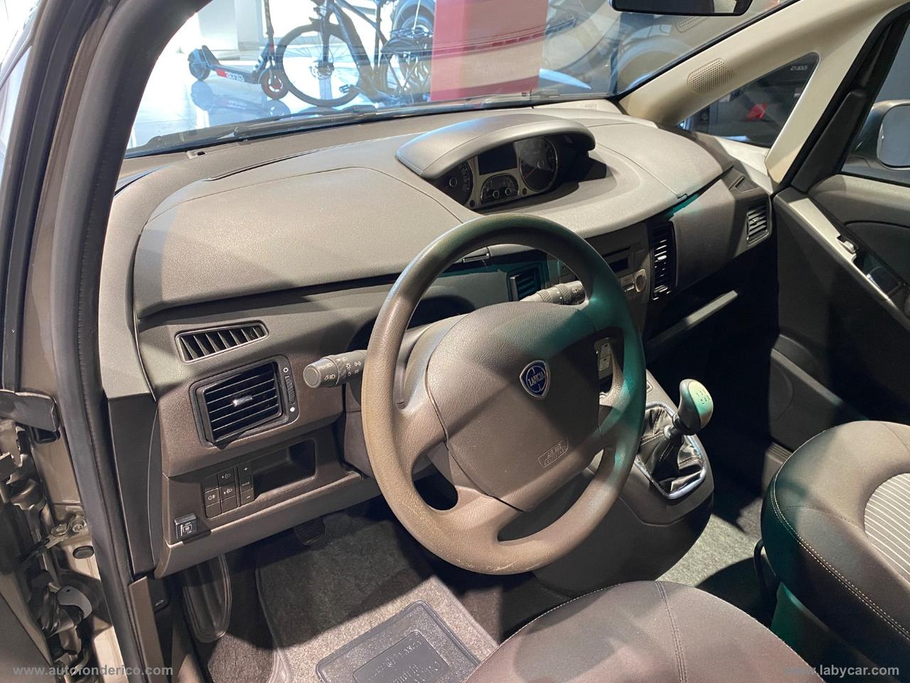 LANCIA Musa 1.4 Platino Ecochic GPL