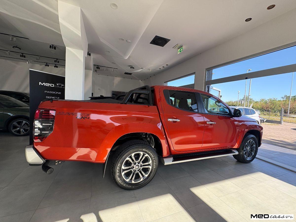 MITSUBISHI - L200
