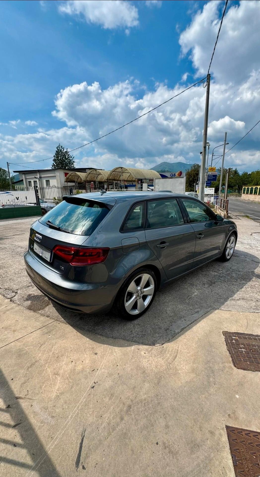 Audi A3 SPB 1.6 TDI clean diesel S tronic Ambition