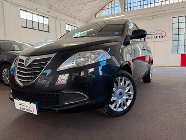 Lancia Ypsilon 1.2 69 CV CINGHIA OK - NEOPATENTATI