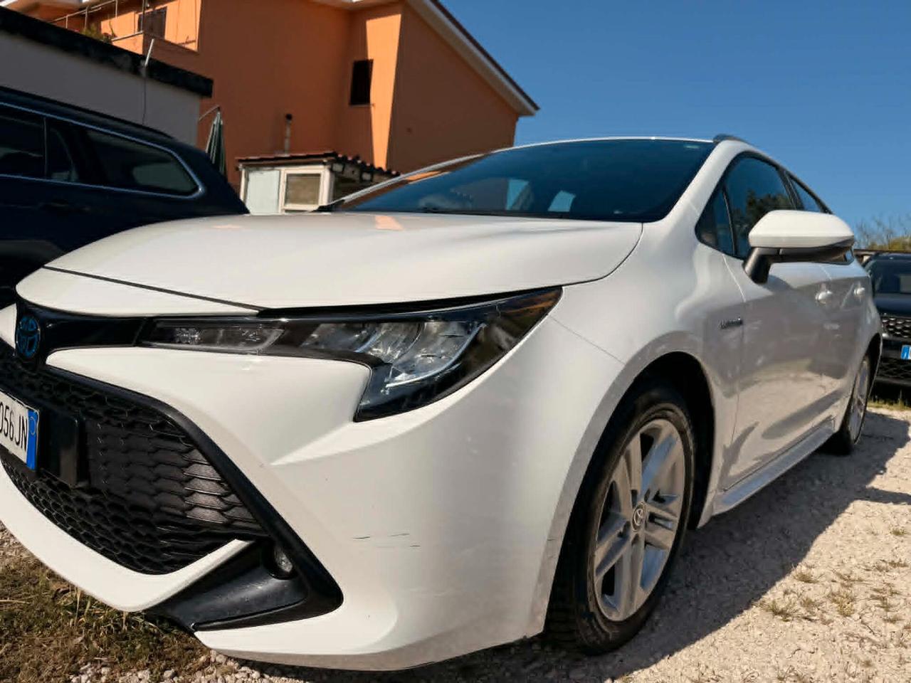 Toyota Corolla 1.8 Benz/Ibrida OK Neopatentato