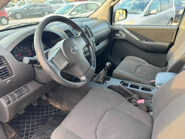 NISSAN Navara 2.5 dCi 4 porte Double Cab LE