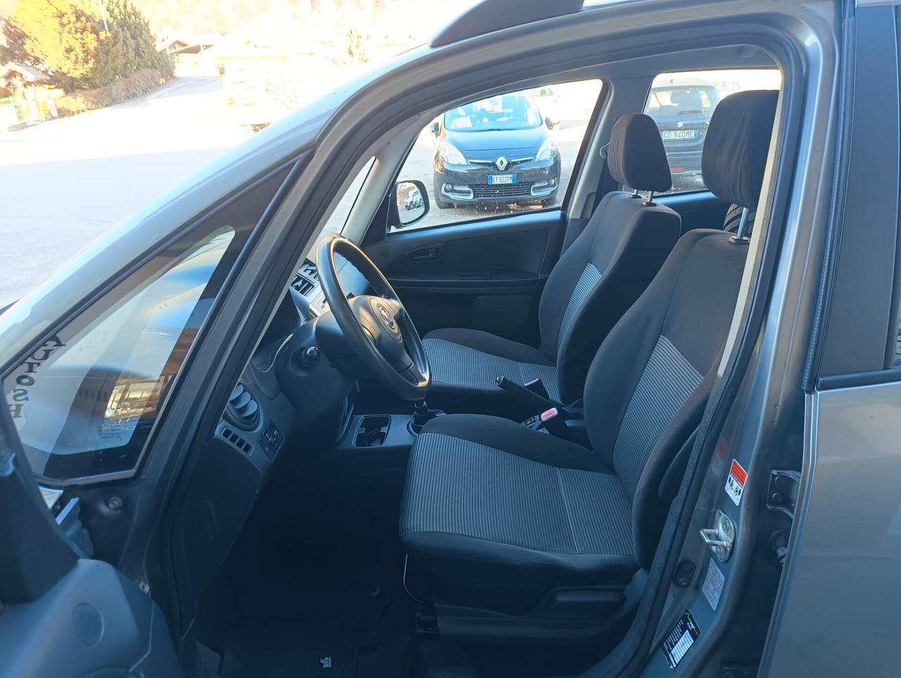 Fiat Sedici 1.9 MJT 4x4 Dynamic