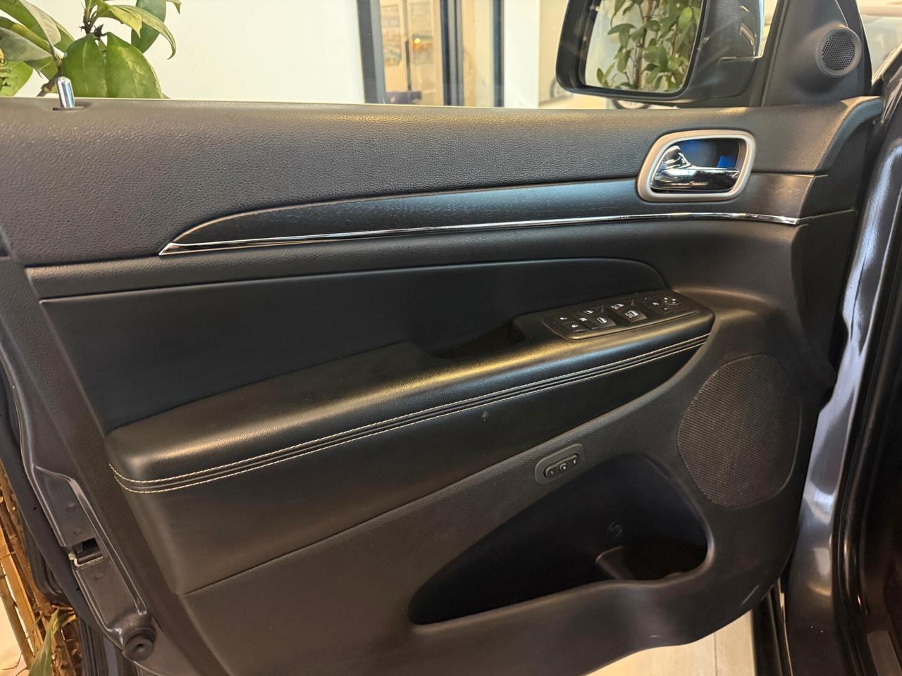 Jeep Grand Cherokee 3.0 V6 CRD 250 CV Multijet II Limited