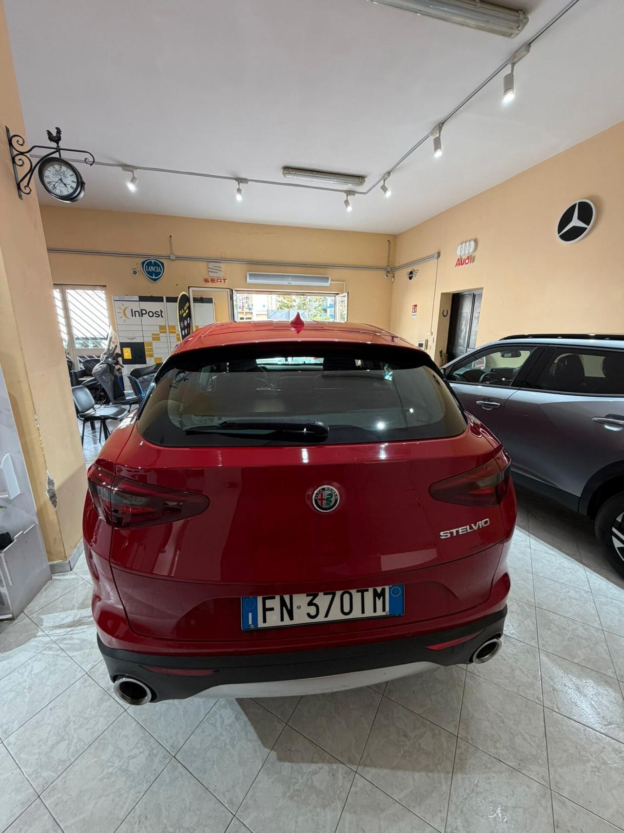 Alfa Romeo Stelvio 2.2 Turbodiesel 180 CV AT8 RWD Executive