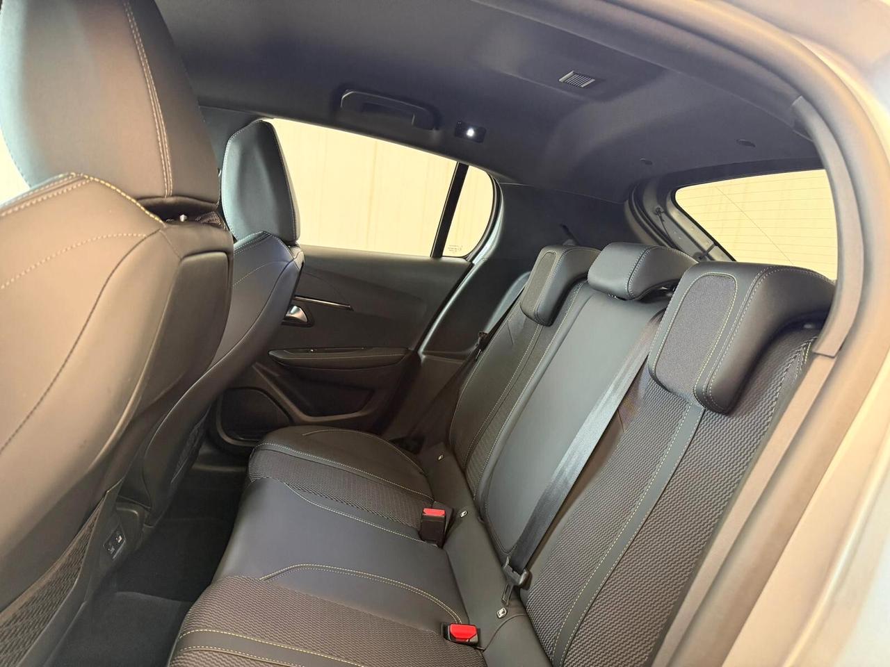 Peugeot 208 PureTech 100 Stop&Start 5 porte GT