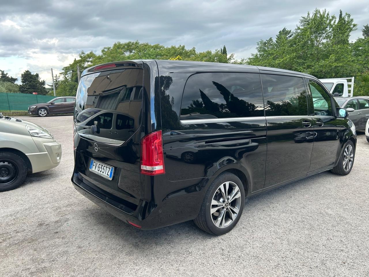 Mercedes-benz V 250 d Automatic Premium Extralong