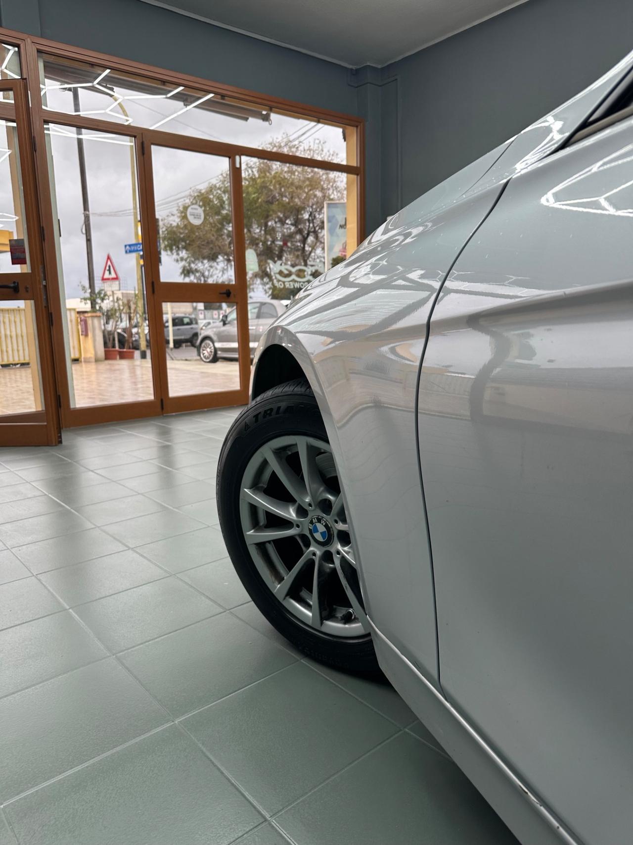 Bmw 316d Touring Business advantage aut. 2015